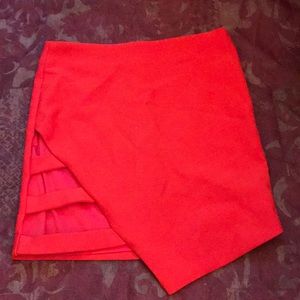 Asymmetrical skirt